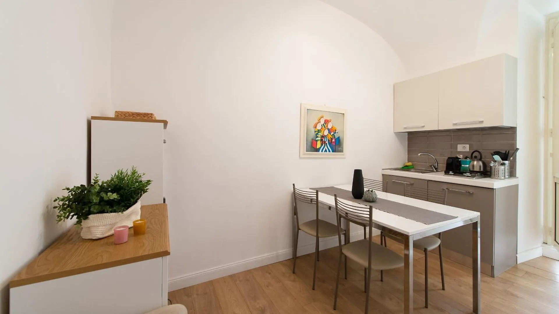 Apartment Maison Aurora Rome