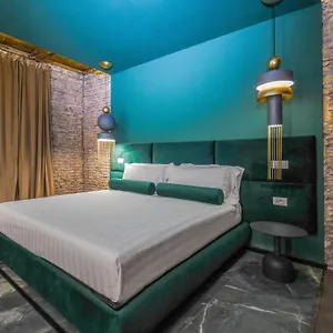 Colonna Suite Del Corso בית הארחה